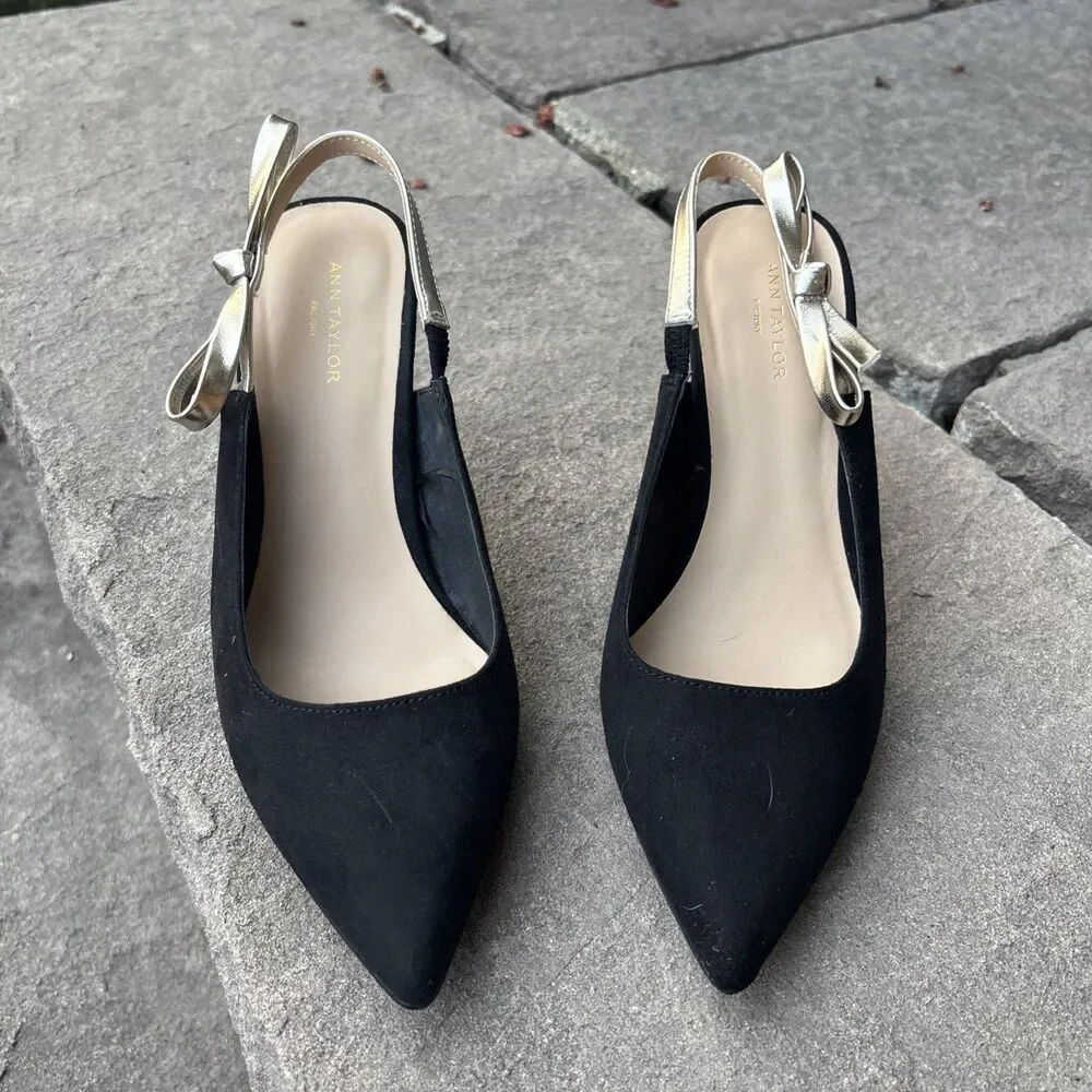 Women’s Ann Taylor Black Slingback Heels With Metallic Bows Size 6 EUC